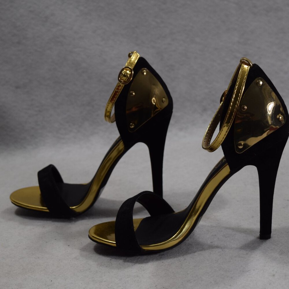 Liliana Hi Heel Shoes With Strap Size 7 Black & Gold  New in Box - Picture 4 of 6